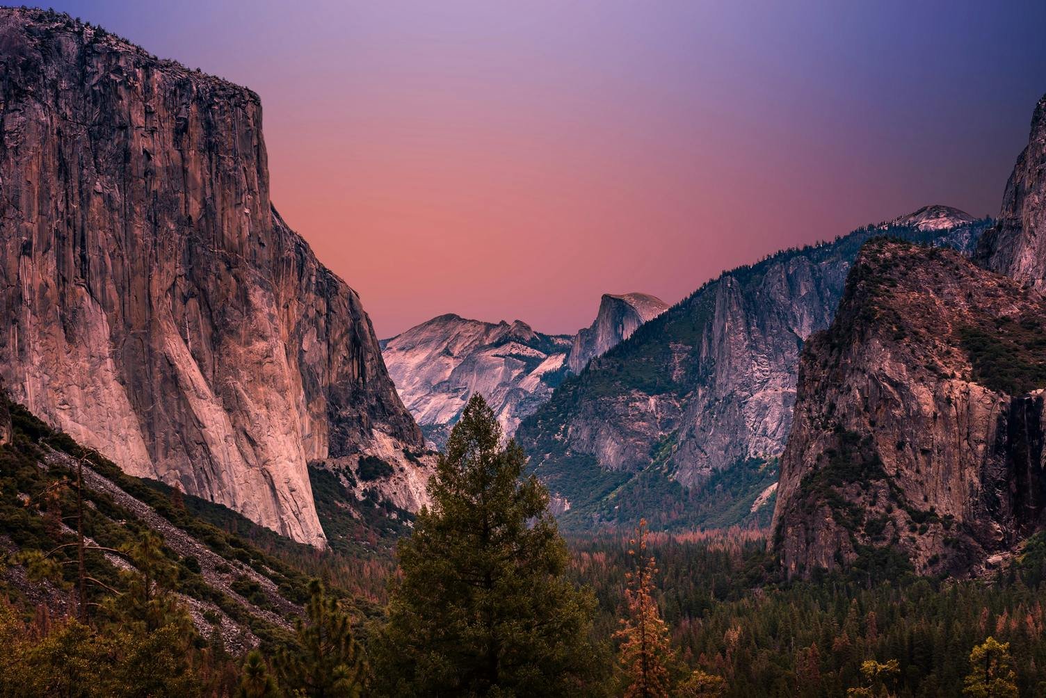 Read more about the article Ultimate 2 Day Itinerary for Yosemite: Unforgettable Adventure